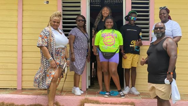 Private Half Day Tour in Punta Cana-Higüey with Local Guide — Guided tour and outdoor activity