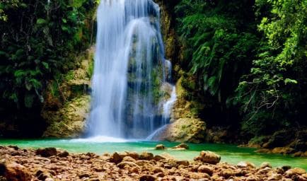 27 Waterfalls Tour with Entrance Fee & Lunch — Guided tour and outdoor activity