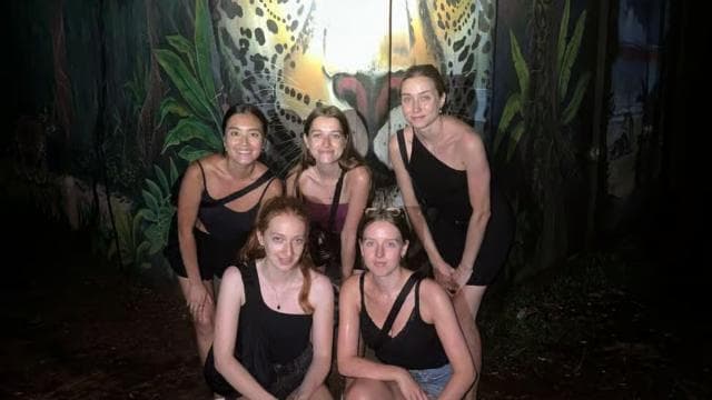 Tortuguero: Turtle Nesting Tour on Tortuguero Beach — Guided tour and outdoor activity