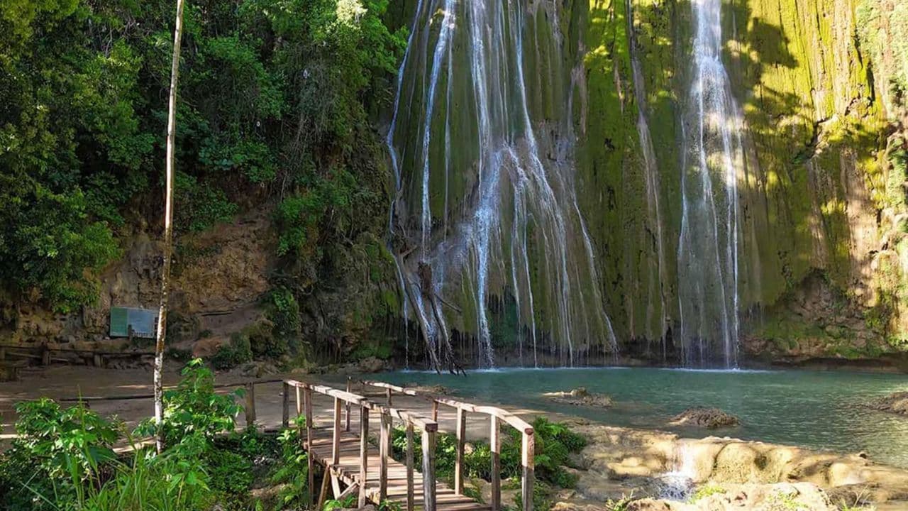Dominican Republic: El Limón Waterfall Horseback Riding Tour — Guided tour and outdoor activity