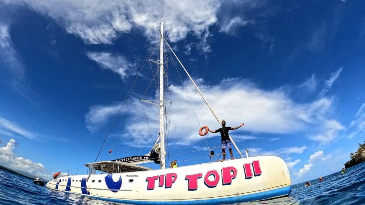 Sosua Sunset party boat And Snorkeling — Guided tour and outdoor activity