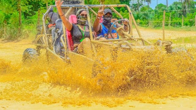 Punta cana : buggy tour — Guided tour and outdoor activity