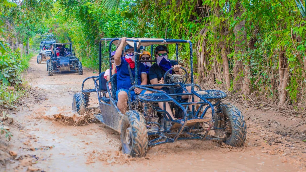 Punta Cana: Buggy Adventure Tour with Hotel Pickup — Guided tour and outdoor activity