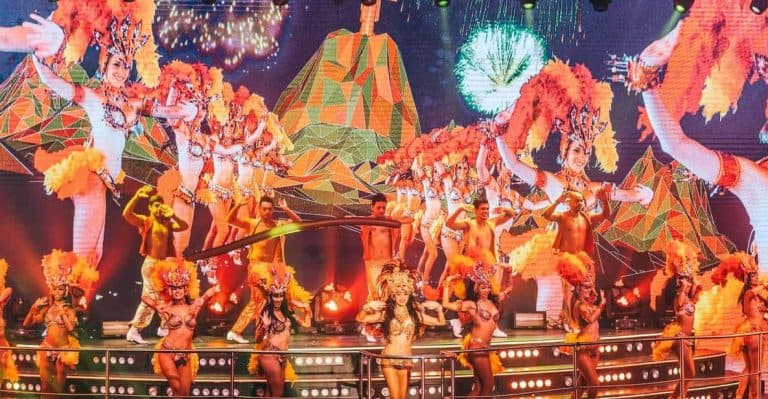 Punta Cana: CocoBongo Entry with Entertainment and Open Bar — Guided tour and outdoor activity