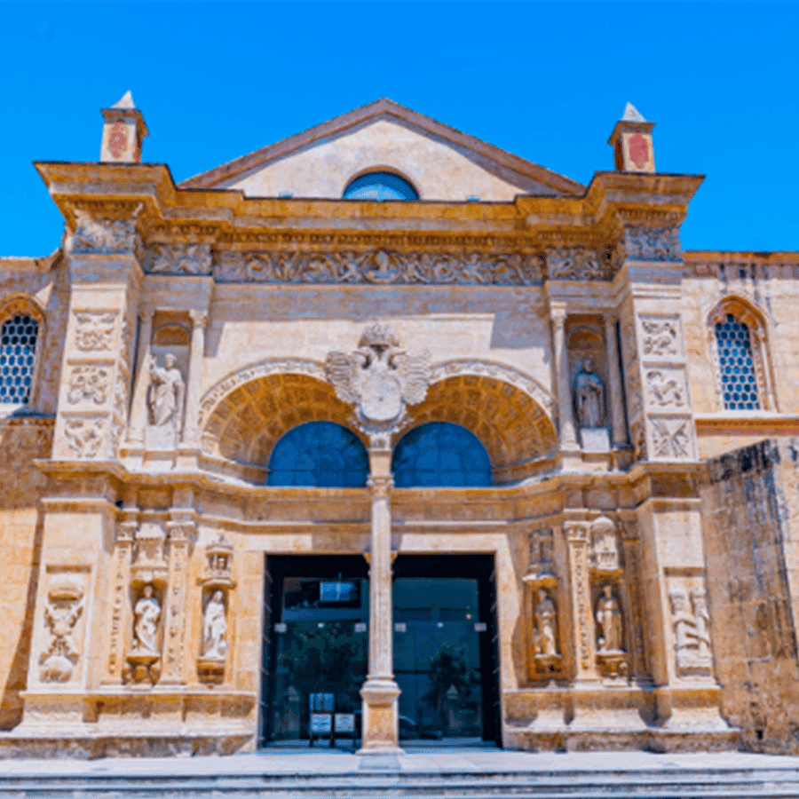 Discover Santo Domingo: Cultural Excursion from Punta Cana — Guided tour and outdoor activity