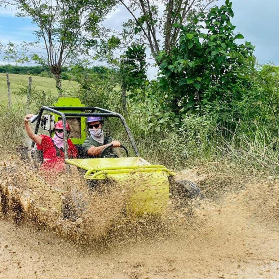 Bayahibe: Jungle Off-Road Buggy Adventure — Guided tour and outdoor activity