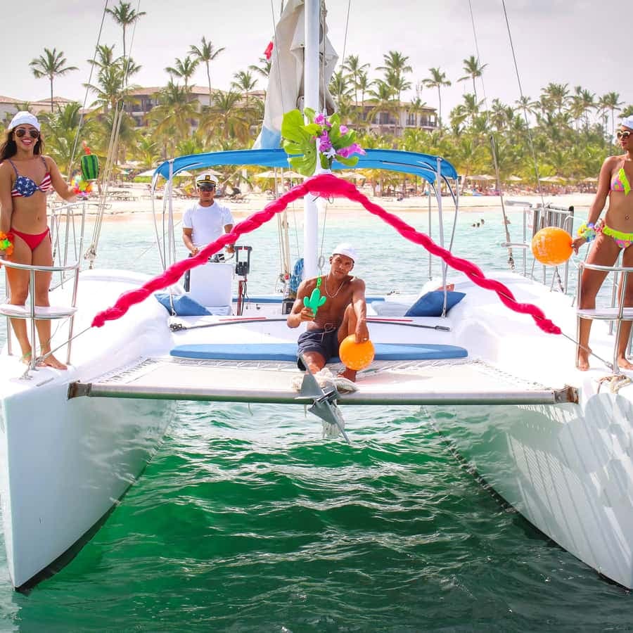 Punta Cana Private Catamaran (Small Group) — Guided tour and outdoor activity