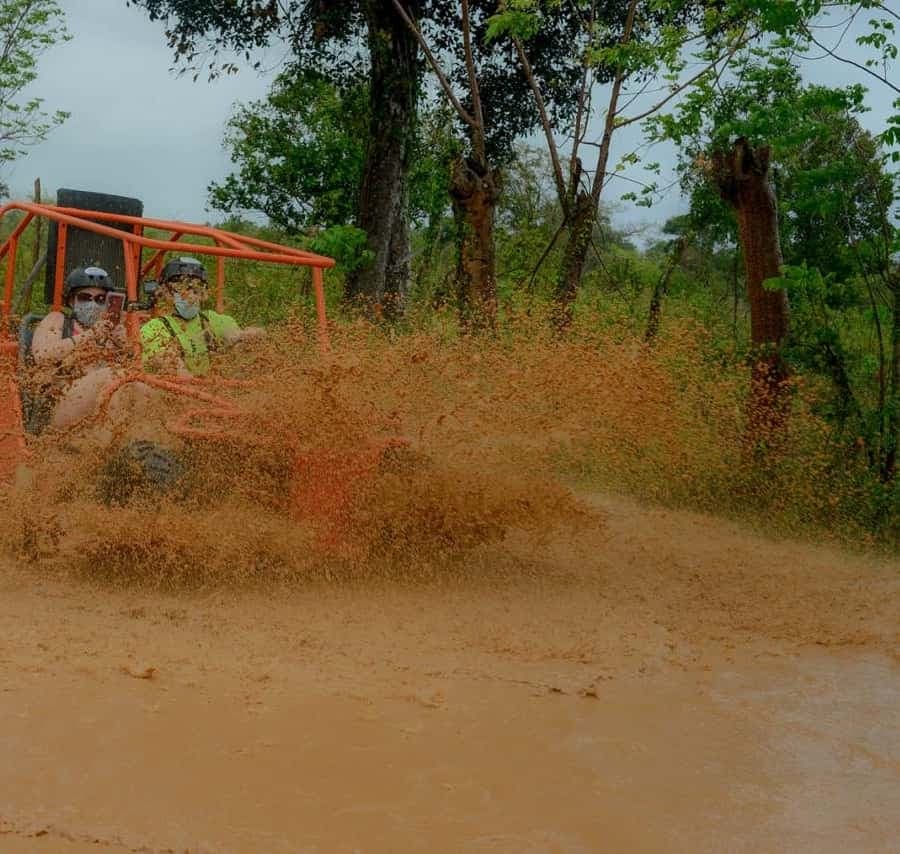 Punta-Cana Boogies — Guided tour and outdoor activity