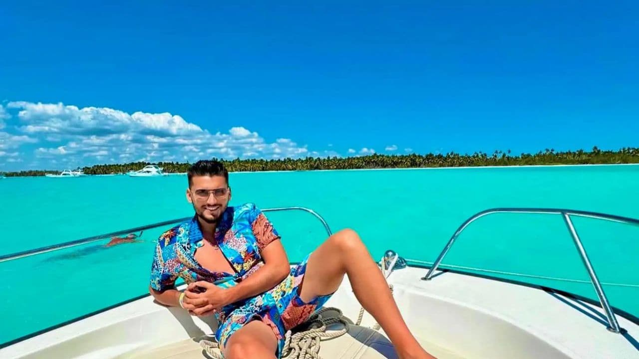 Santo Domingo: Catamaran with Snorkel, Open Bar and Lunch — Guided tour and outdoor activity