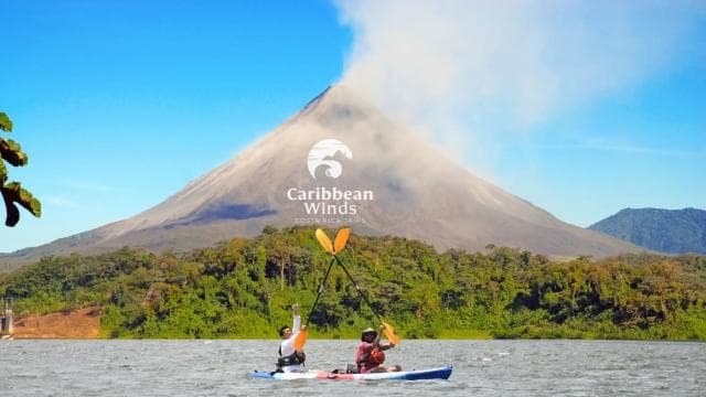 Enjoy the best Volcano view at our Kayak tour on Lake Arenal — Guided tour and outdoor activity