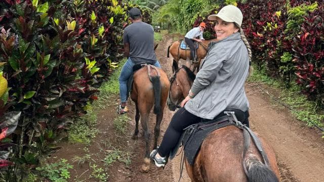 Katira: Rio Celeste Tubing and Horseback Riding Tour — Guided tour and outdoor activity