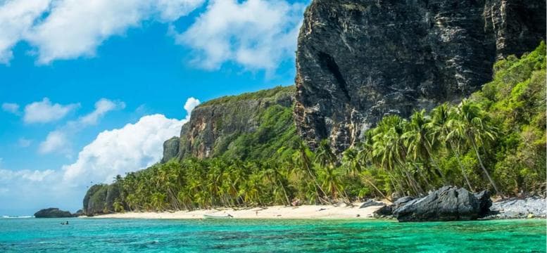 Samana: Fronton & Madame Beach tour Las Galeras — Guided tour and outdoor activity